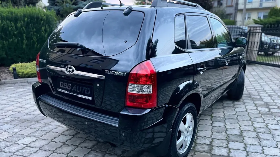 HYUNDAI Tucson -