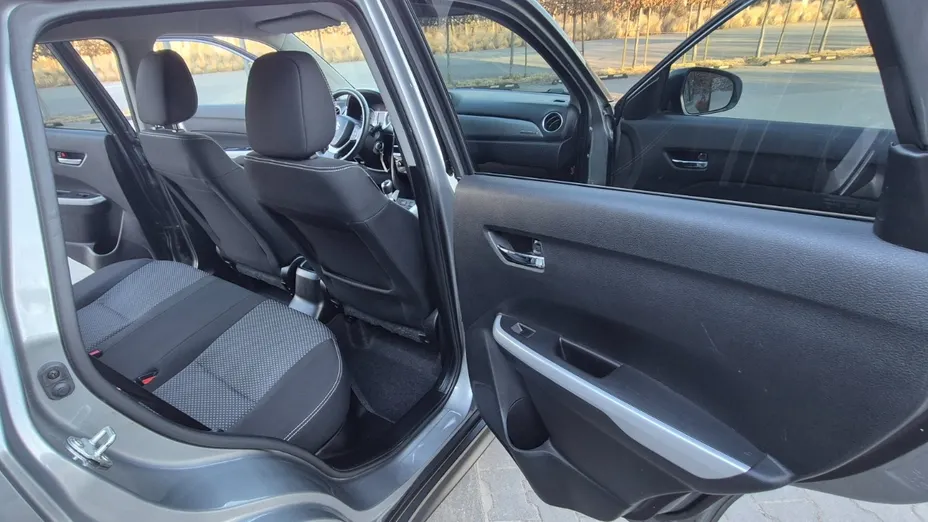 SUZUKI Vitara -
