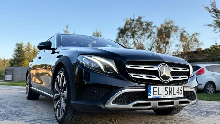 MERCEDES-BENZ E Klasa -