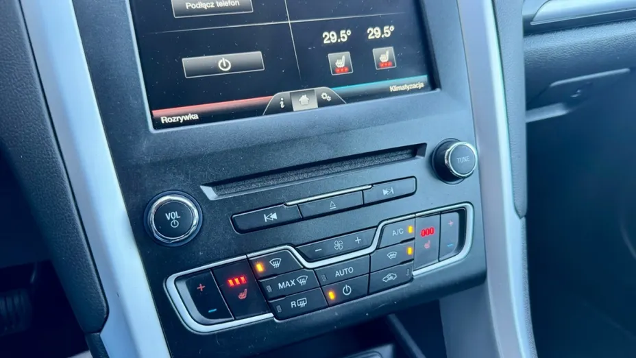 FORD Mondeo -