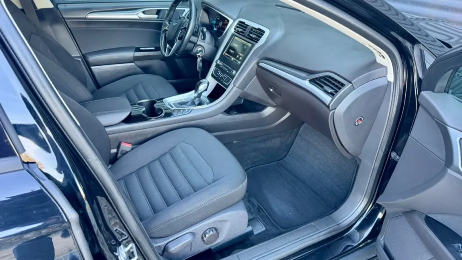 FORD Mondeo -