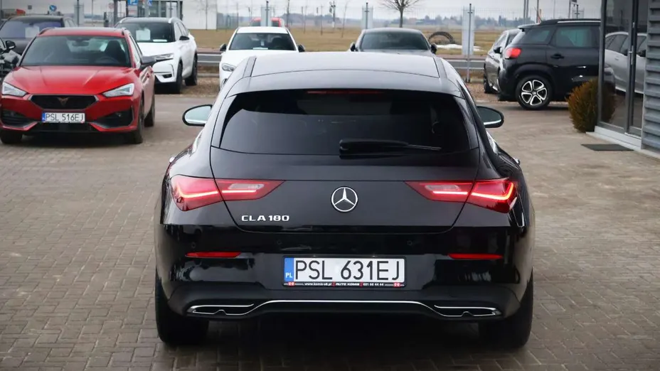 MERCEDES-BENZ CLA -