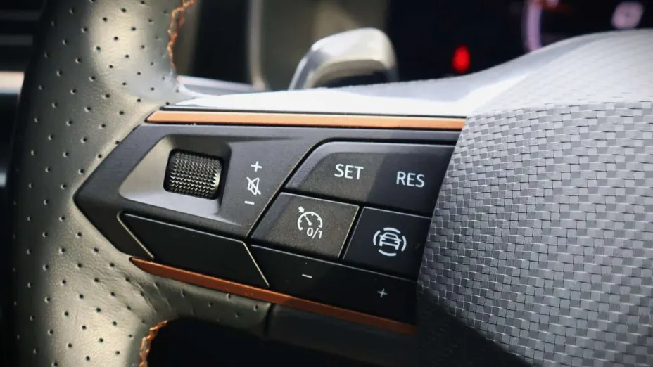 CUPRA Leon -