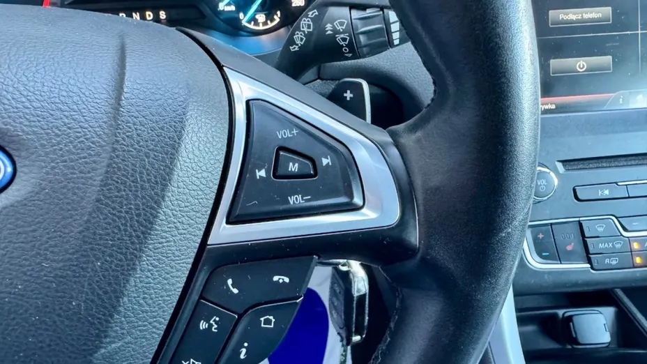 FORD Mondeo -