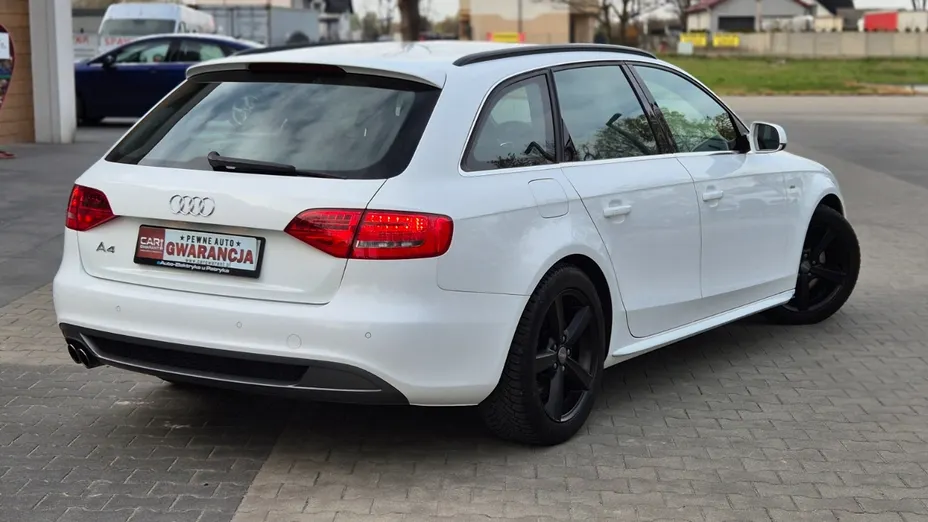 AUDI A4 Avant -