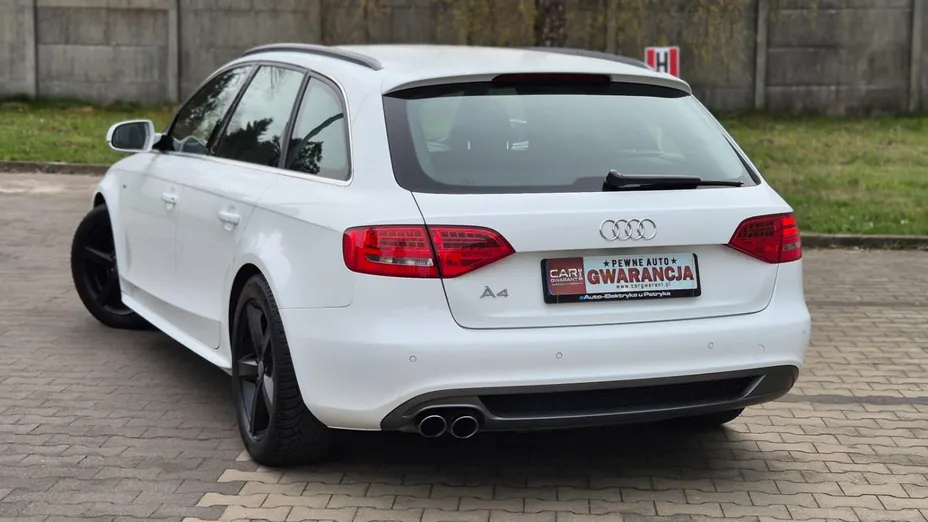 AUDI A4 Avant -