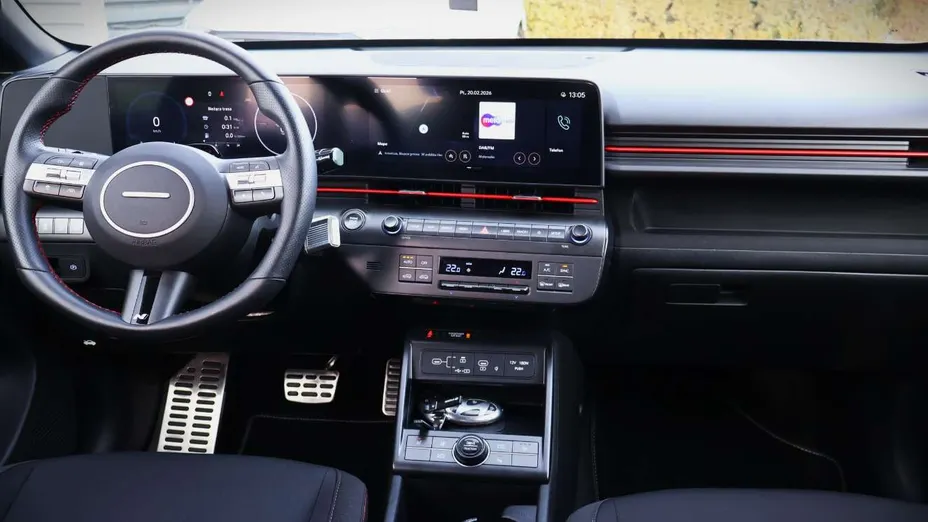 HYUNDAI Kona -