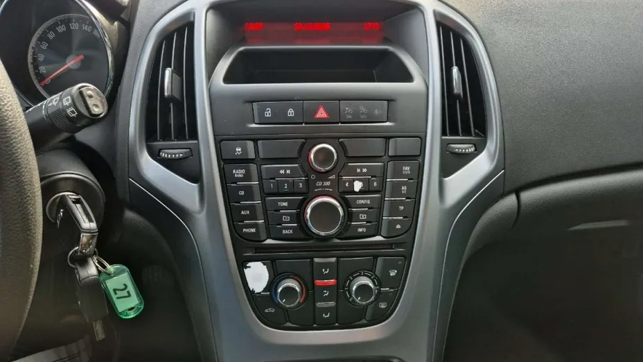 OPEL Astra -