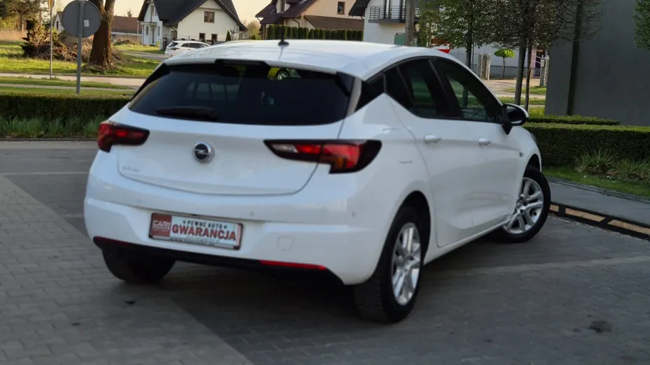 OPEL Astra -