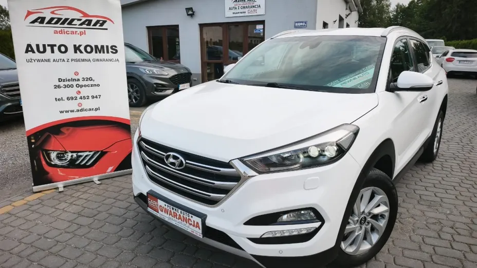 HYUNDAI Tucson -