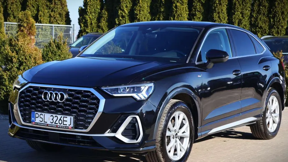 AUDI Q3 Sportback -