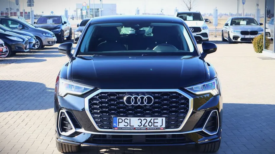 AUDI Q3 Sportback -