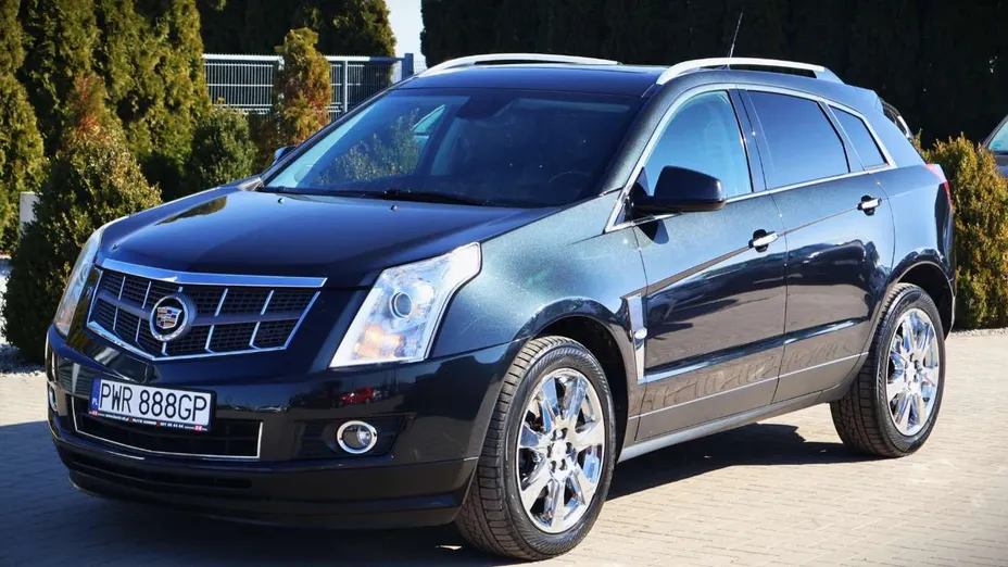 CADILLAC SRX -