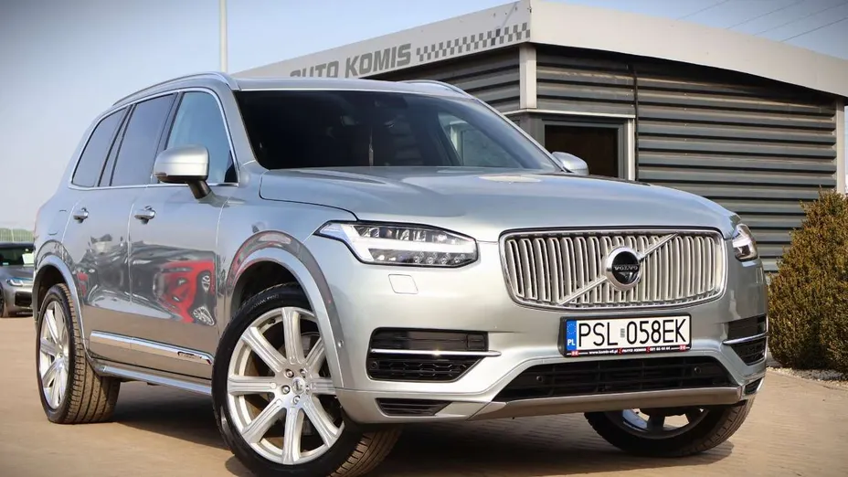 VOLVO XC90 -