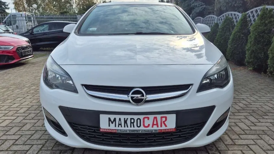 OPEL Astra -