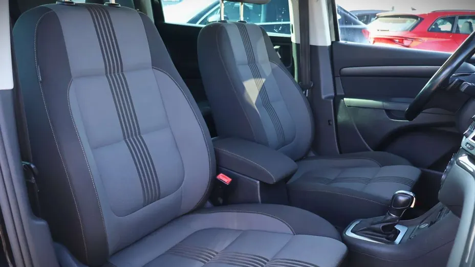 VOLKSWAGEN Sharan -