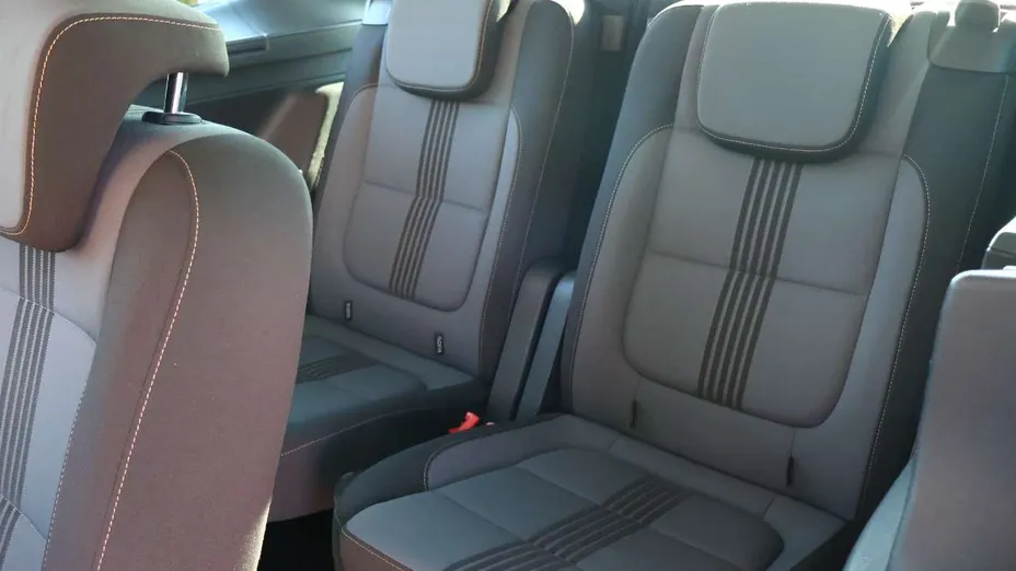 VOLKSWAGEN Sharan -