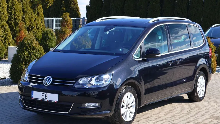 VOLKSWAGEN Sharan -