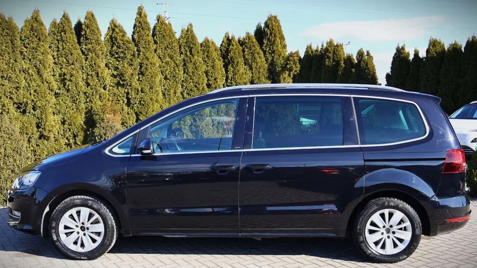 VOLKSWAGEN Sharan -