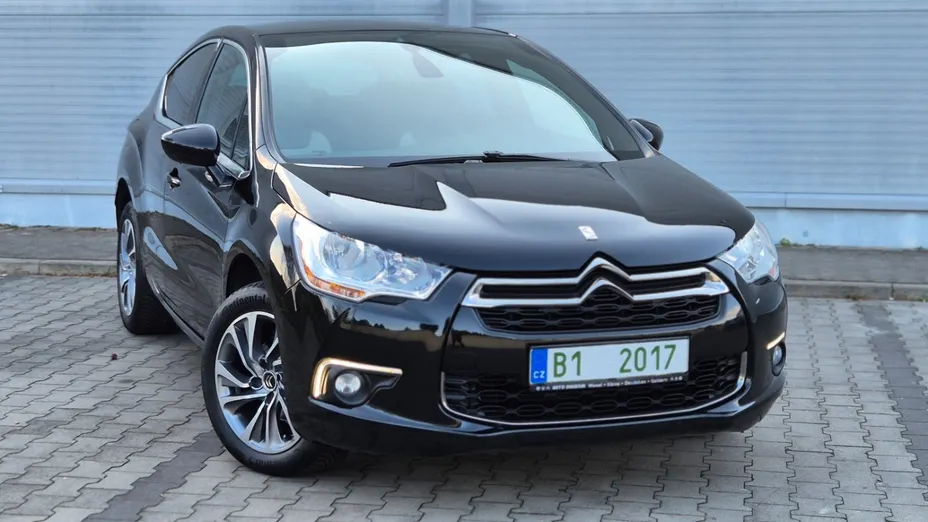 CITROEN DS4 -