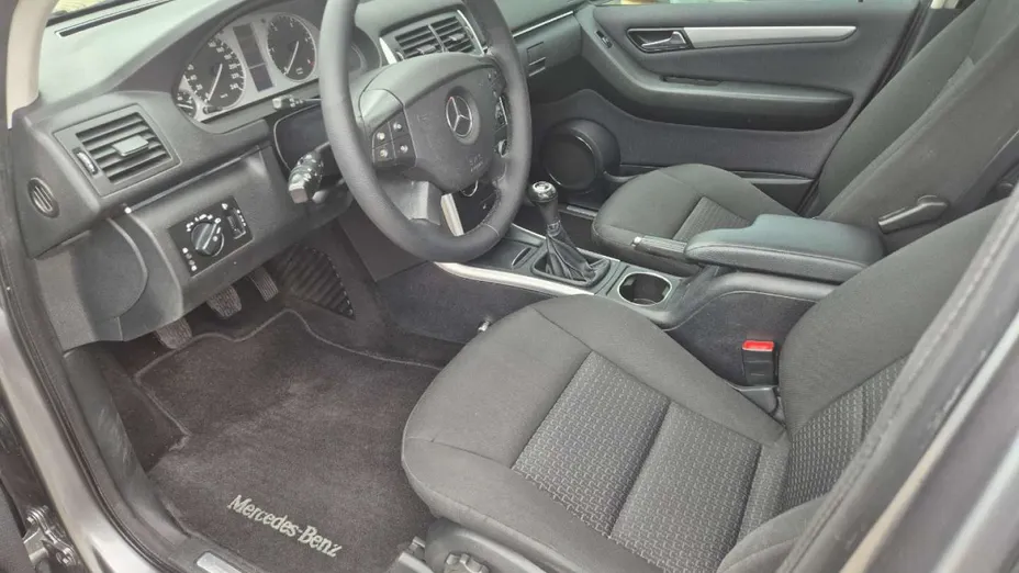 MERCEDES-BENZ B Klasa -