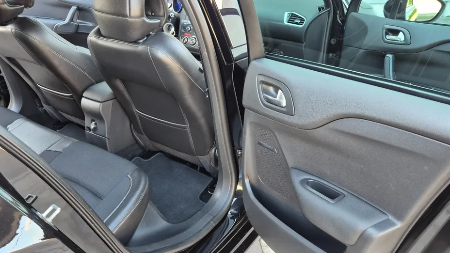 CITROEN DS4 -