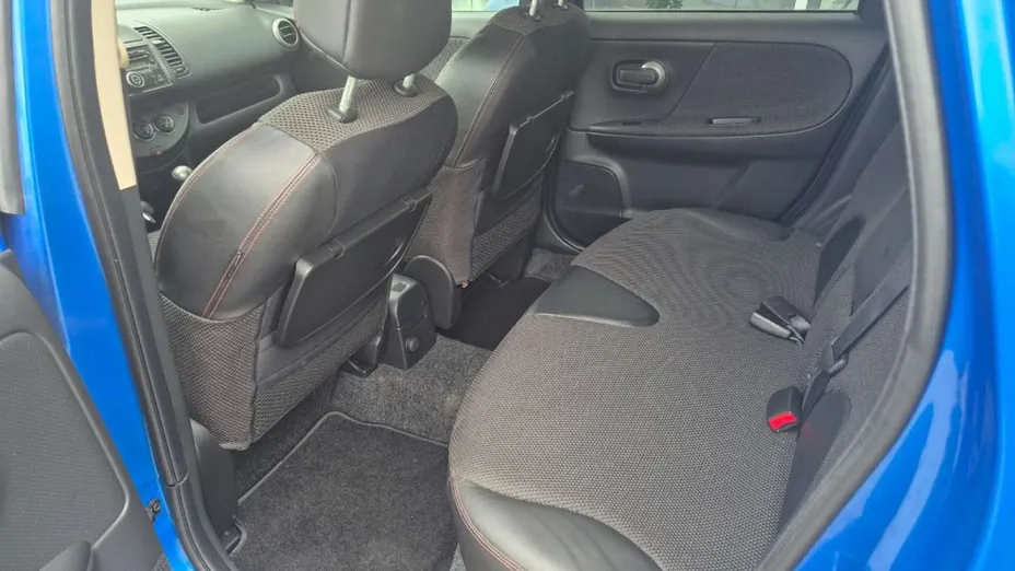 NISSAN Note -