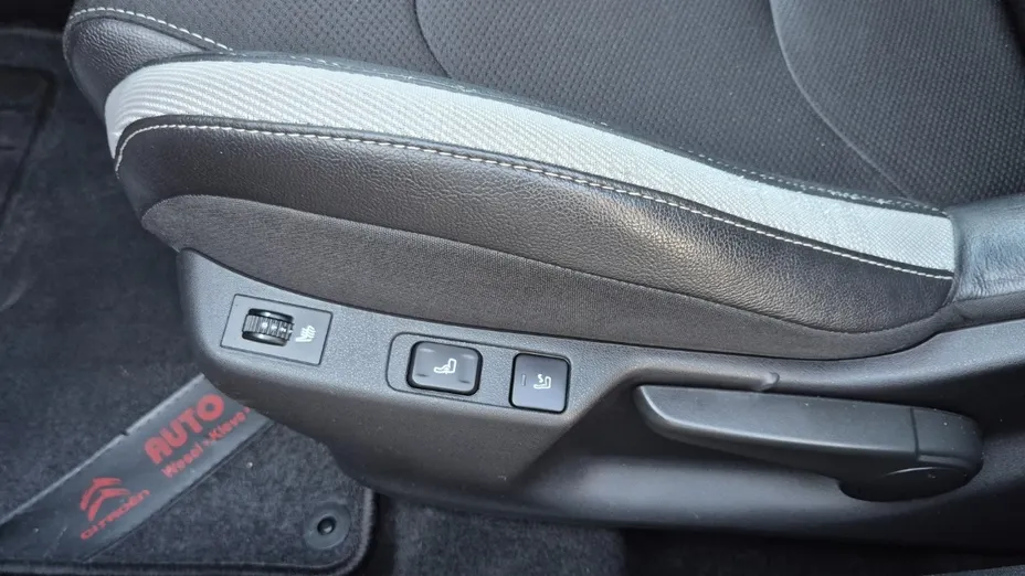 CITROEN DS4 -