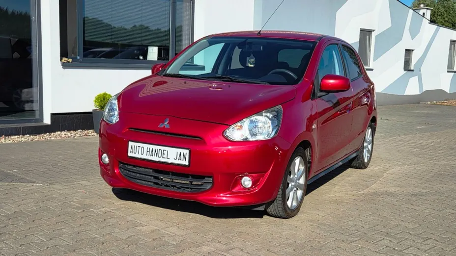MITSUBISHI Space Star -