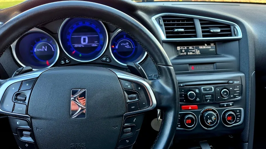 CITROEN DS4 -