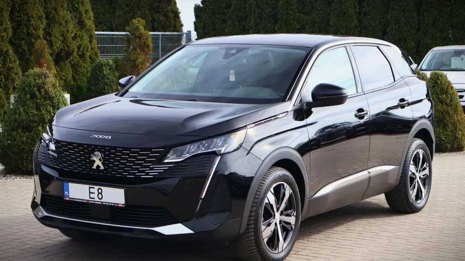 PEUGEOT 3008 -