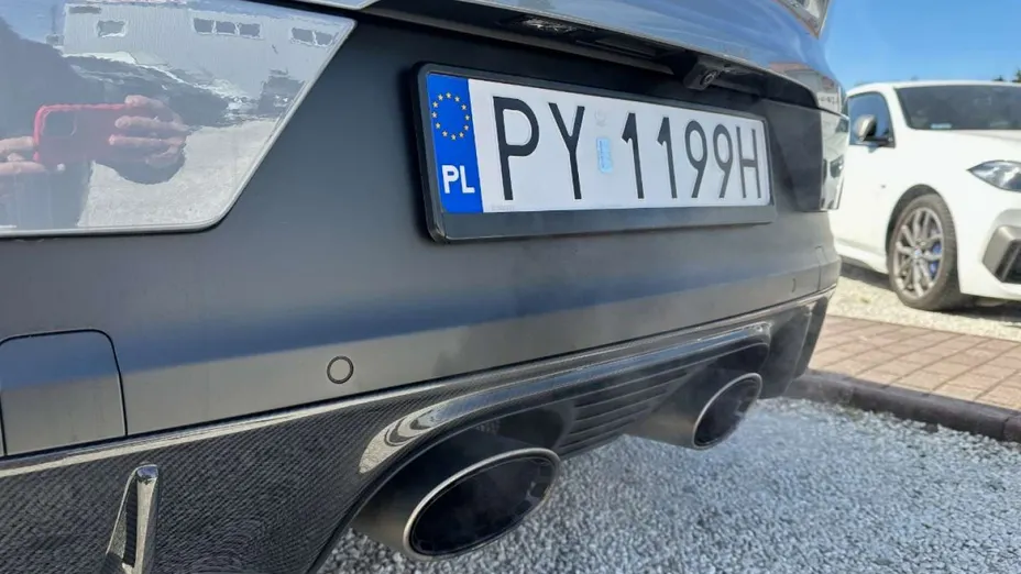 PORSCHE Cayenne -