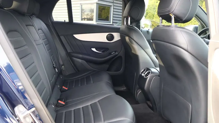 MERCEDES-BENZ GLC -