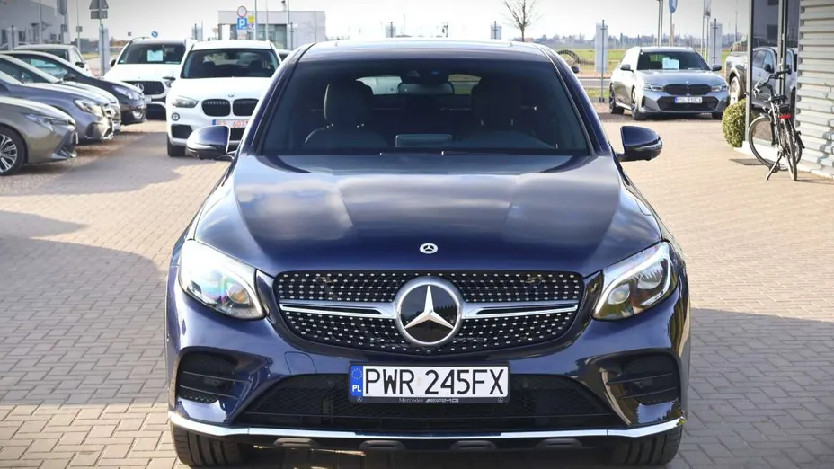 MERCEDES-BENZ GLC -