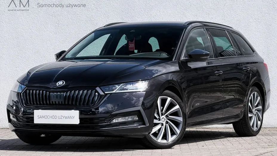 SKODA Octavia -