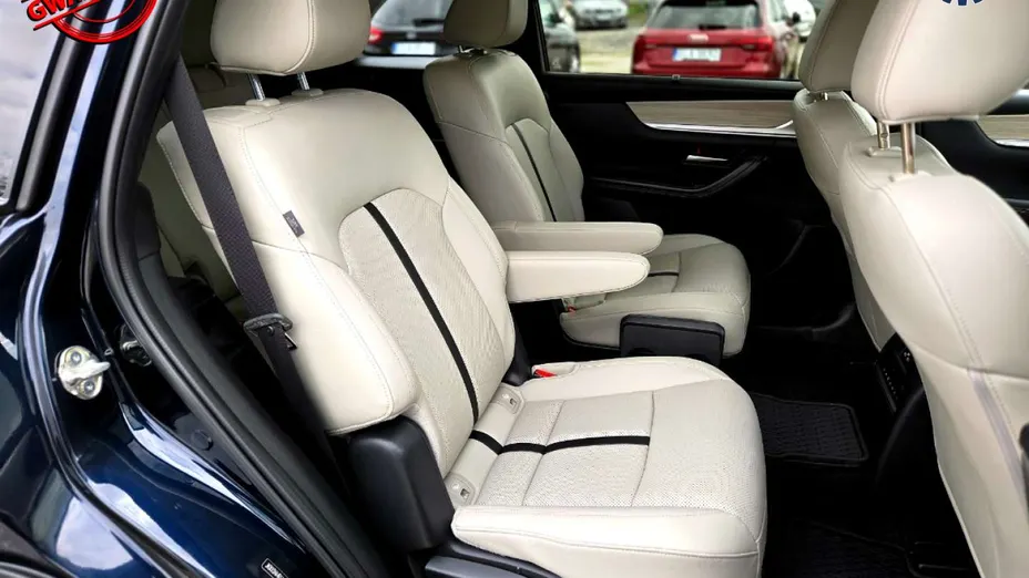 MAZDA CX-90 -