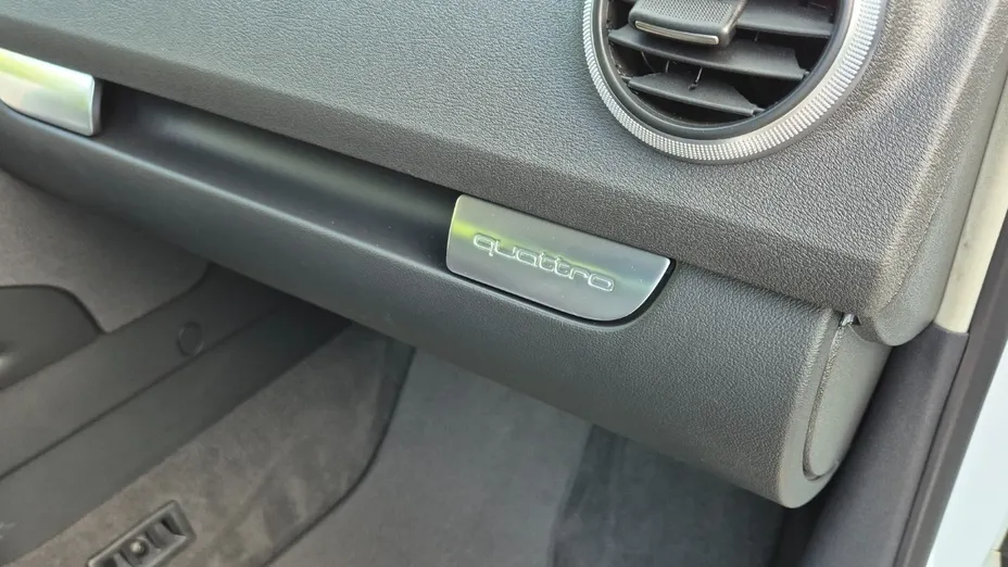 AUDI A3 Sportback -