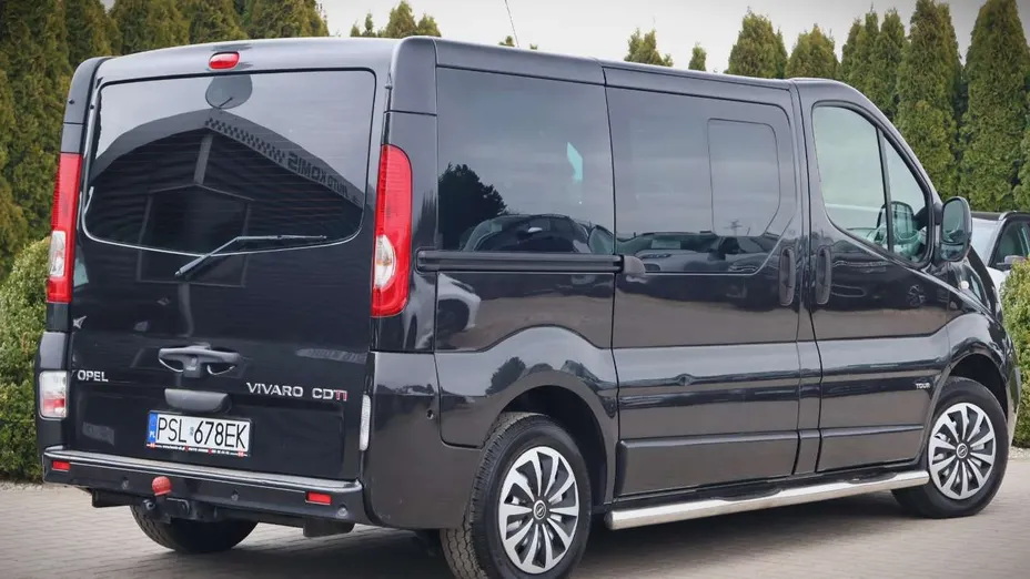 OPEL Vivaro -
