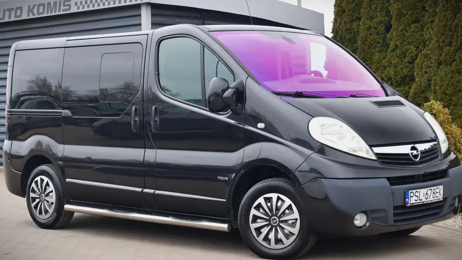 OPEL Vivaro -
