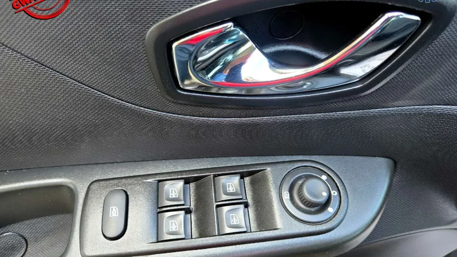 RENAULT Captur -