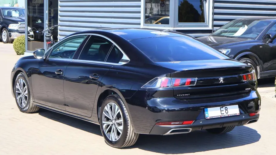PEUGEOT 508 -