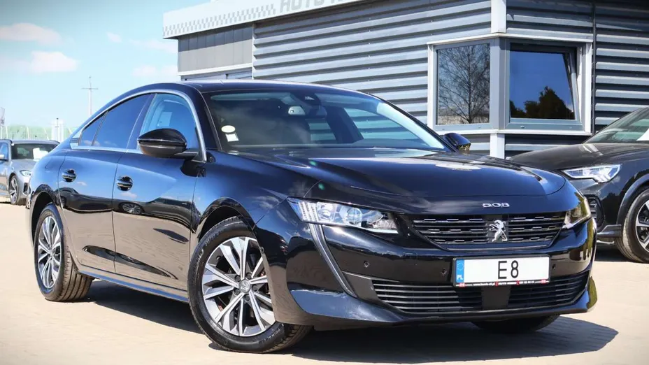 PEUGEOT 508 -