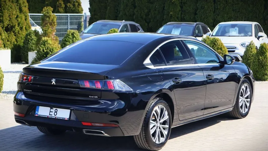 PEUGEOT 508 -