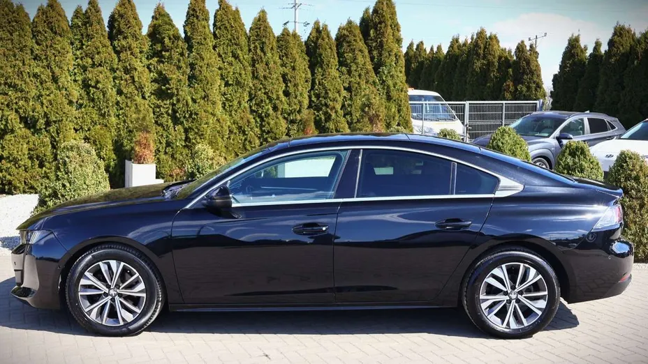 PEUGEOT 508 -