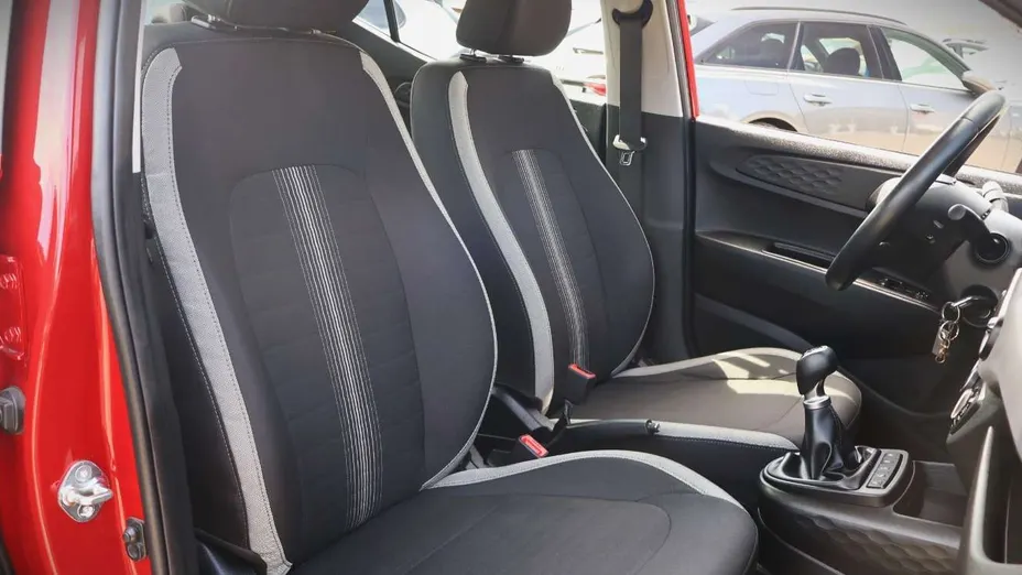 HYUNDAI i10 -