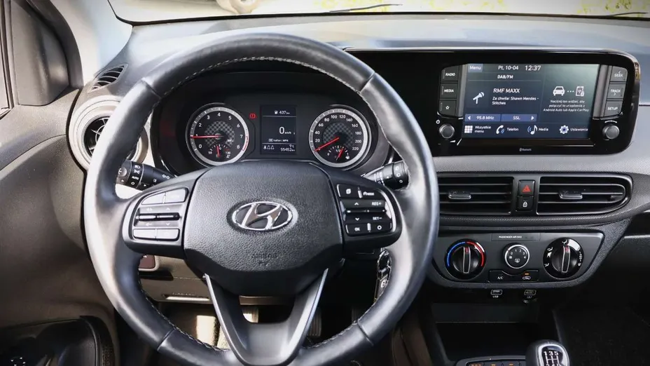 HYUNDAI i10 -