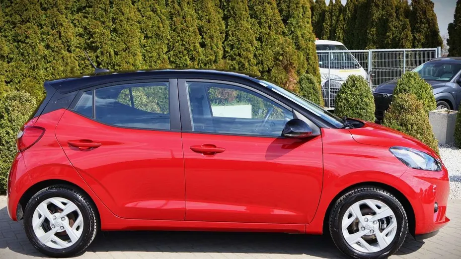 HYUNDAI i10 -