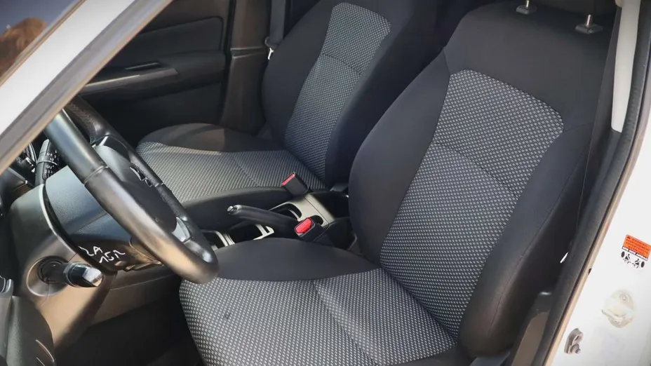 SUZUKI Vitara -