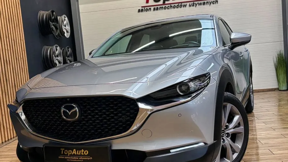 MAZDA CX-30 -