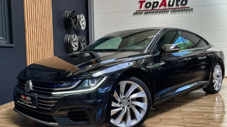 VOLKSWAGEN Arteon -